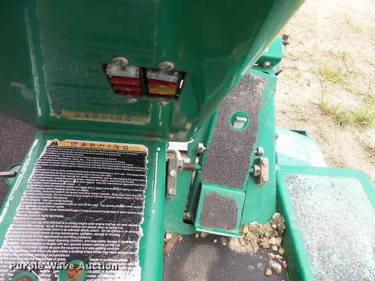 image for item DV9362 Cushman T6150 lawn mower