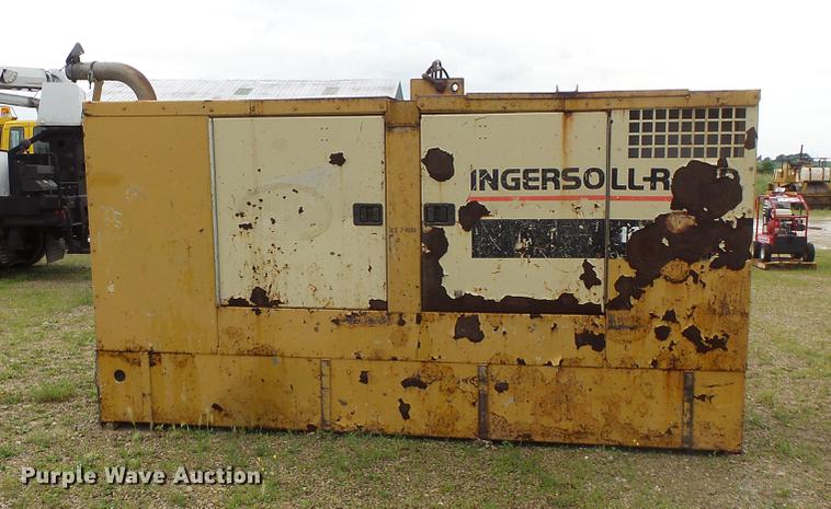 image for item DV9376 Ingersoll Rand E100XWJD generator