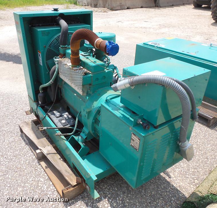 image for item DV9390 Onan 20.0DL-4-3R/28340D generator