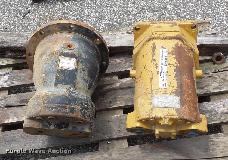 image for item DV9393 (2) hydraulic orbit pumps