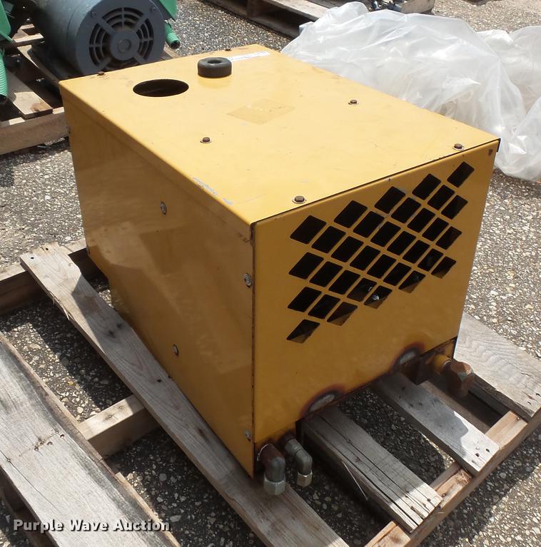 image for item DV9398 Air compressor