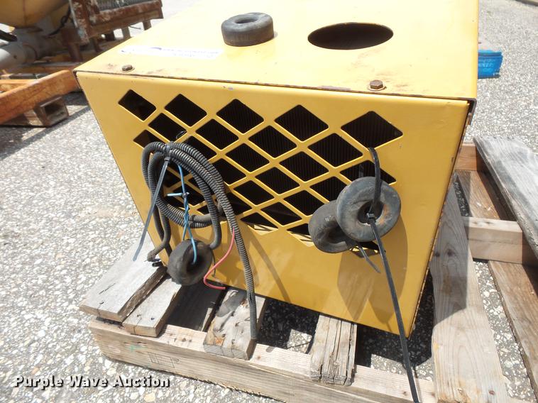 image for item DV9398 Air compressor