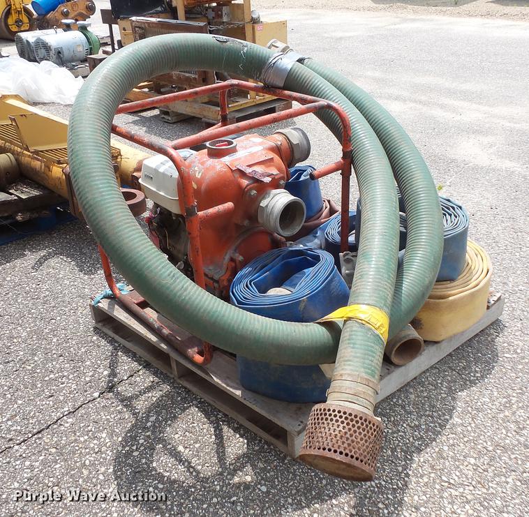 image for item DV9400 Multi Quip QT-40 water pump