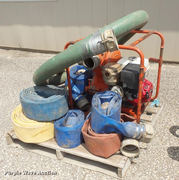 image for item DV9400 Multi Quip QT-40 water pump