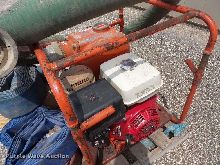 image for item DV9400 Multi Quip QT-40 water pump