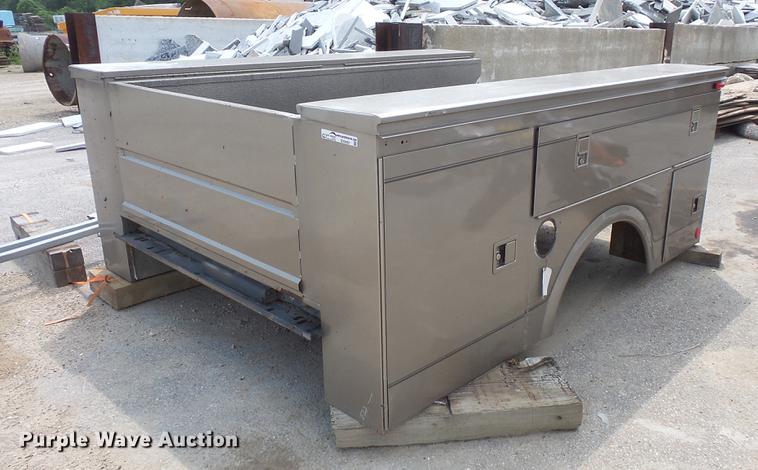 image for item DV9401 Utility bed