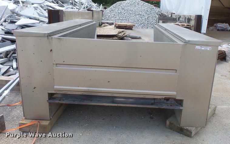 image for item DV9401 Utility bed