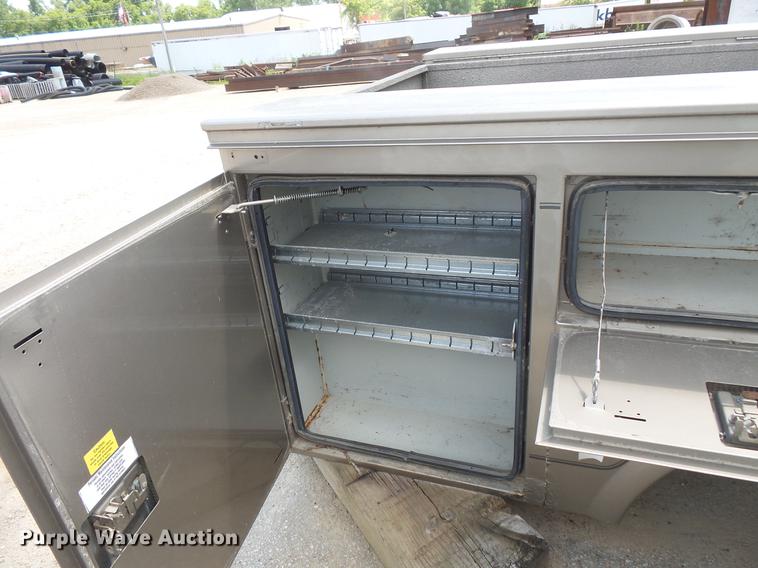 image for item DV9401 Utility bed