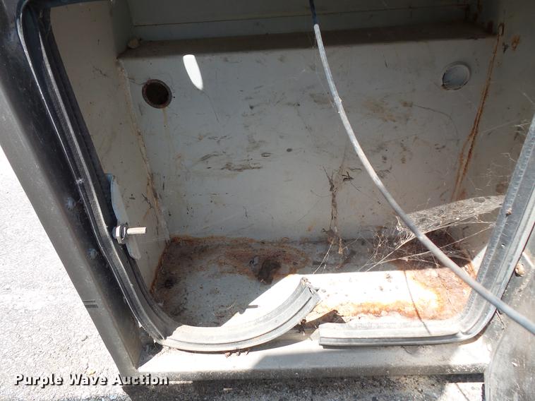 image for item DV9401 Utility bed