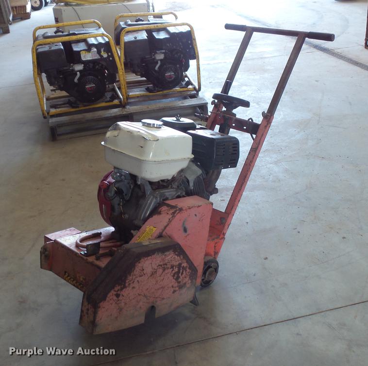 image for item DV9405 Concrete saw