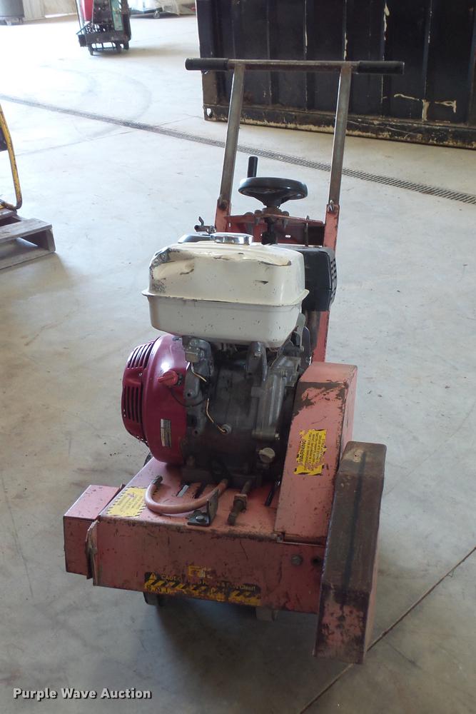 image for item DV9405 Concrete saw