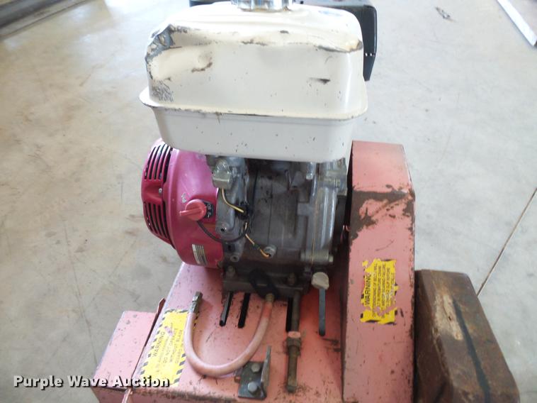 image for item DV9405 Concrete saw