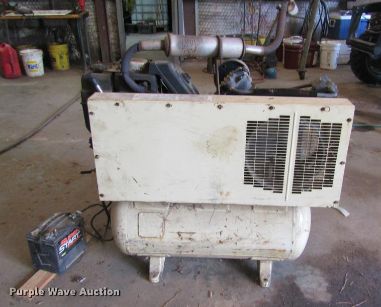 image for item DW9265 Ingersoll Rand 2475 air compressor