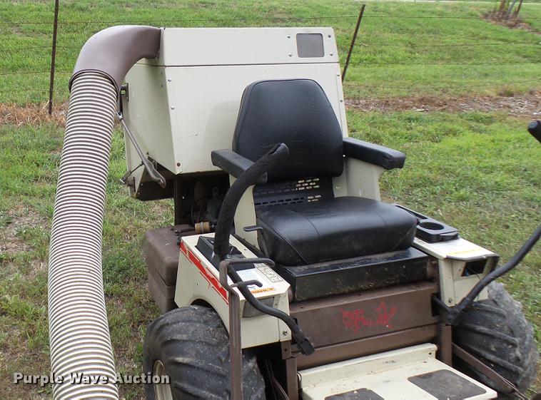 image for item DX9446 Grasshopper 618 ZTR lawn mower