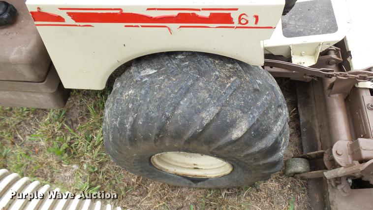 image for item DX9446 Grasshopper 618 ZTR lawn mower