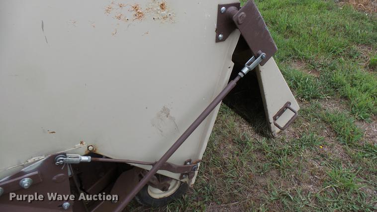 image for item DX9446 Grasshopper 618 ZTR lawn mower