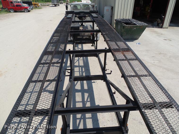 image for item DZ9346 2014 Kaufman W56 car carrier trailer