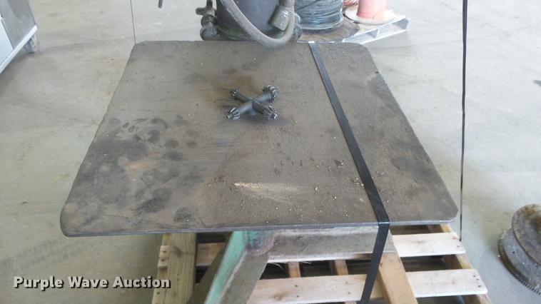 image for item EF9000 Walker-Turner drill press