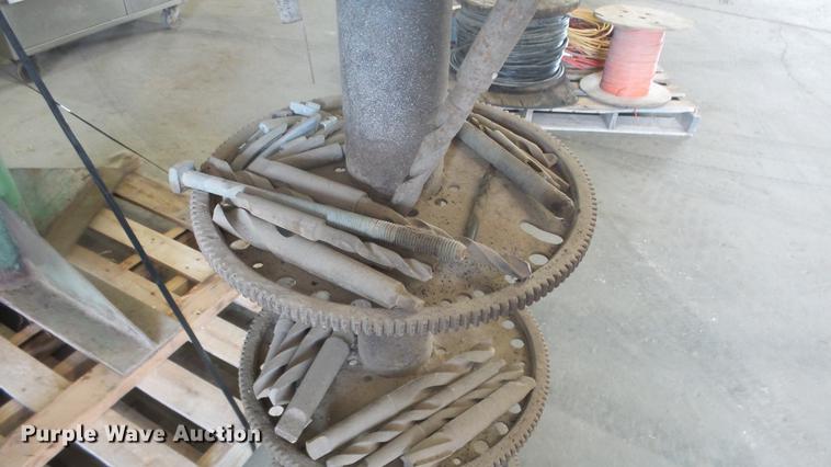 image for item EF9000 Walker-Turner drill press