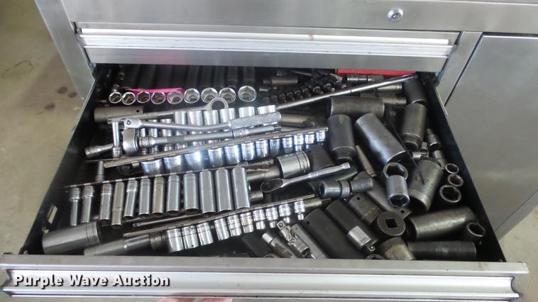 image for item EF9001 Steel Glide stainless steel toolbox