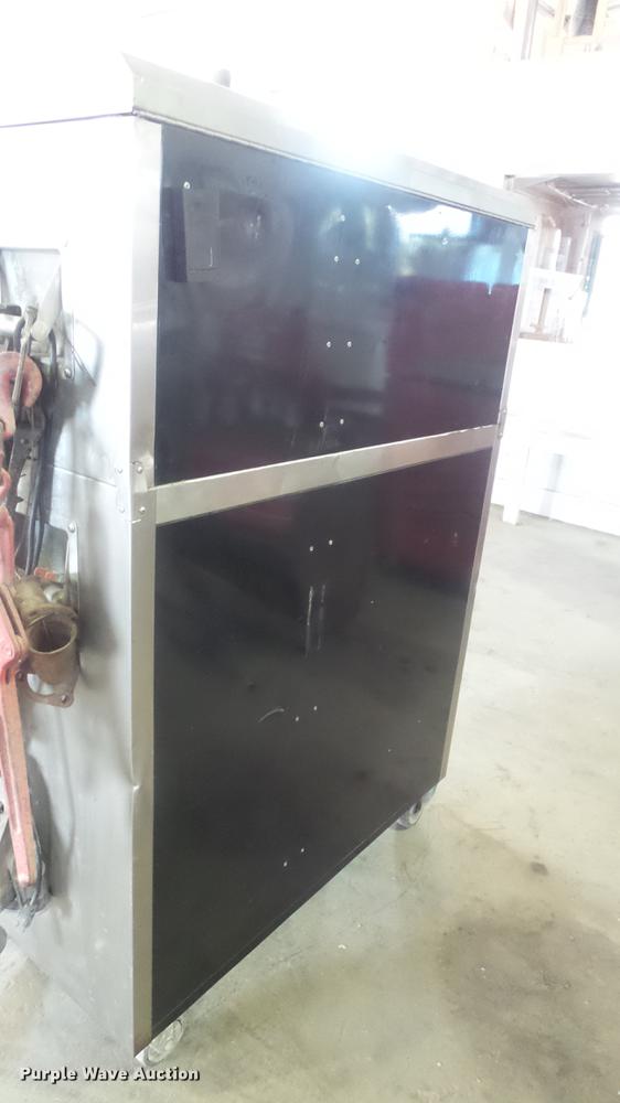 image for item EF9001 Steel Glide stainless steel toolbox