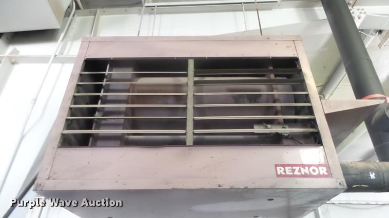 image for item EF9009 Reznor RA-350 heater