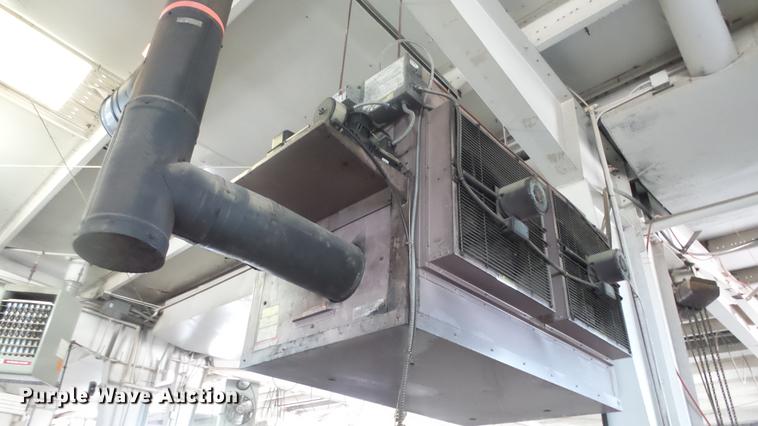 image for item EF9009 Reznor RA-350 heater