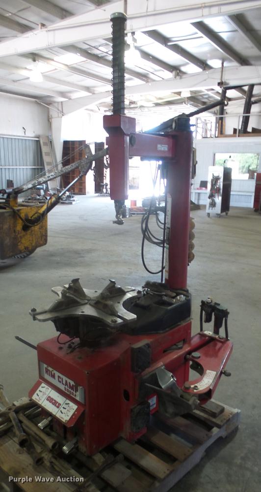 image for item EF9010 Coats 5060A rim clamp tire machine