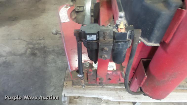 image for item EF9010 Coats 5060A rim clamp tire machine