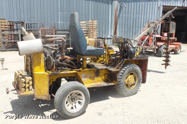 image for item EF9011 Shop built material handler