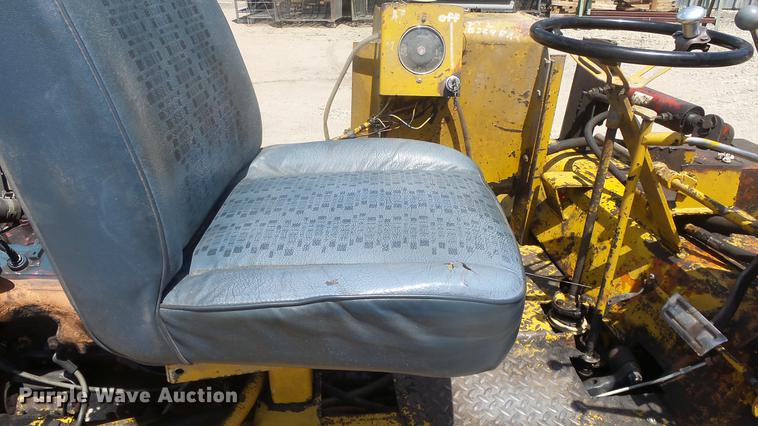 image for item EF9011 Shop built material handler