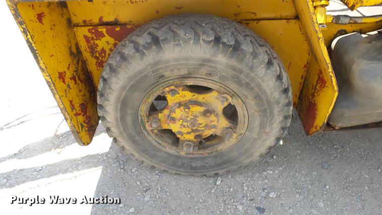 image for item EF9011 Shop built material handler