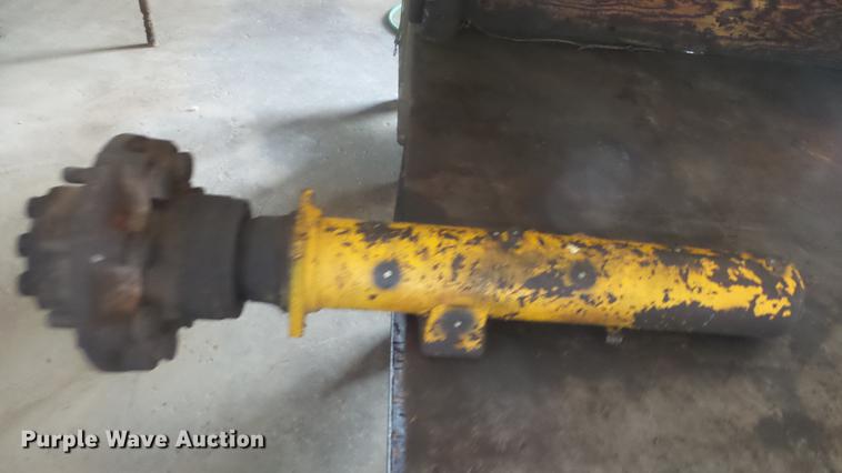 image for item EF9013 Shop tables and benches