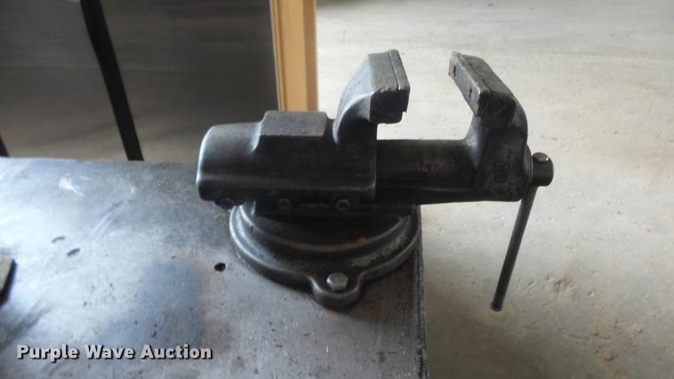 image for item EF9013 Shop tables and benches