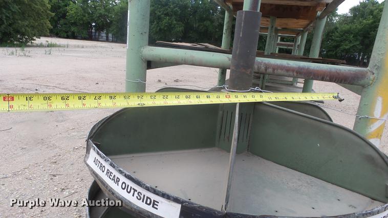 image for item EF9013 Shop tables and benches