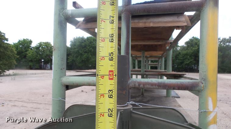 image for item EF9013 Shop tables and benches