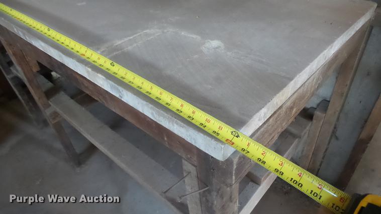 image for item EF9013 Shop tables and benches