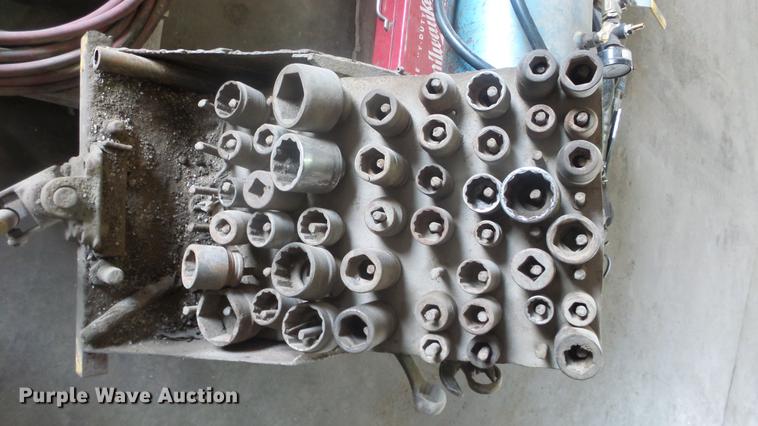 image for item EF9016 Tools