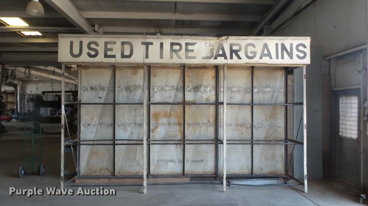 image for item EF9019 Steel tire rack