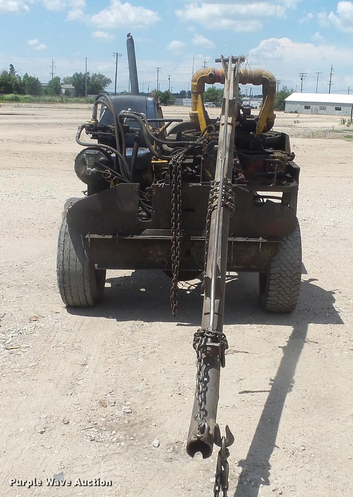 image for item EF9020 Shop built material handler