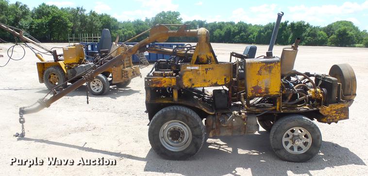 image for item EF9020 Shop built material handler