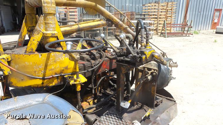 image for item EF9020 Shop built material handler