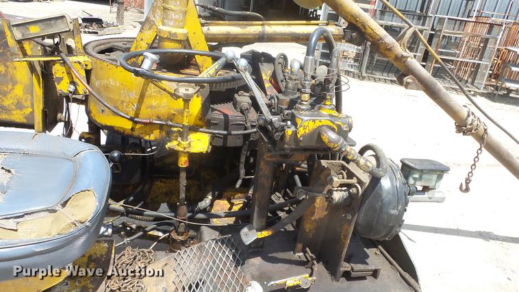 image for item EF9020 Shop built material handler