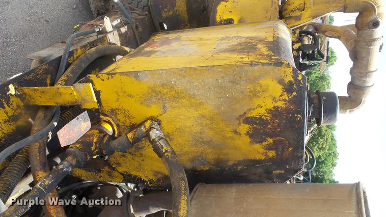 image for item EF9020 Shop built material handler