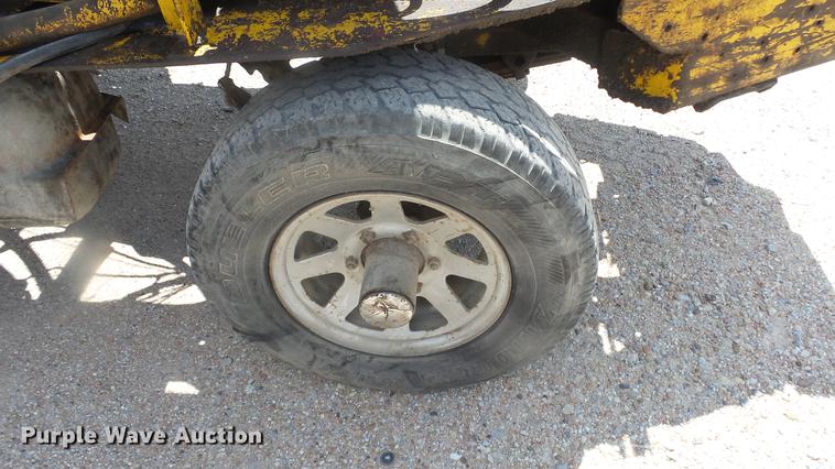 image for item EF9020 Shop built material handler