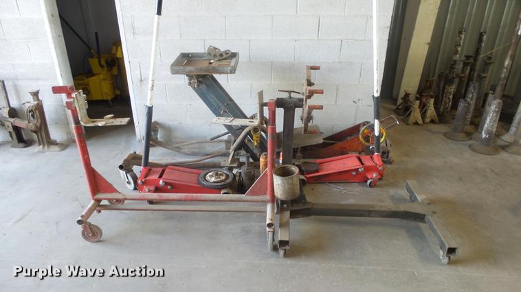 image for item EF9025 Jacks and stands