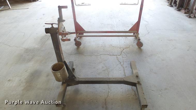 image for item EF9025 Jacks and stands