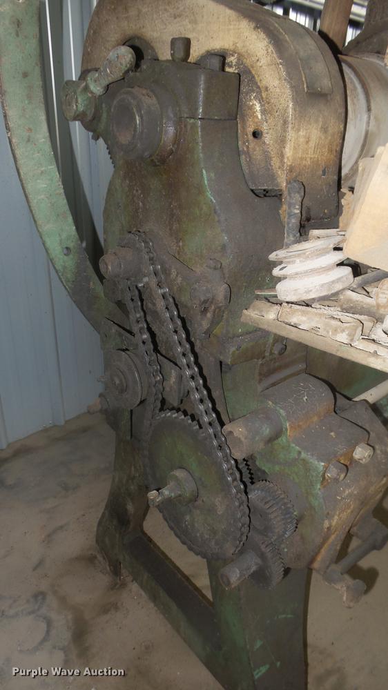 image for item EF9031 Lathe