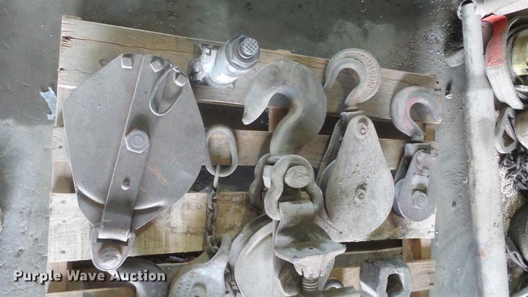 image for item EF9034 Chains and hooks