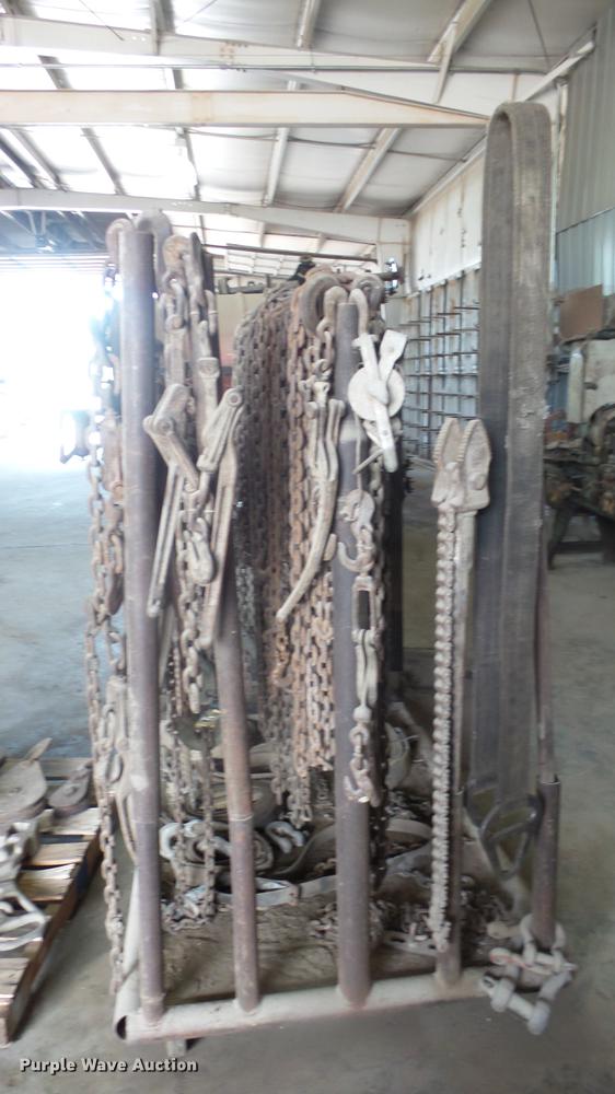 image for item EF9034 Chains and hooks